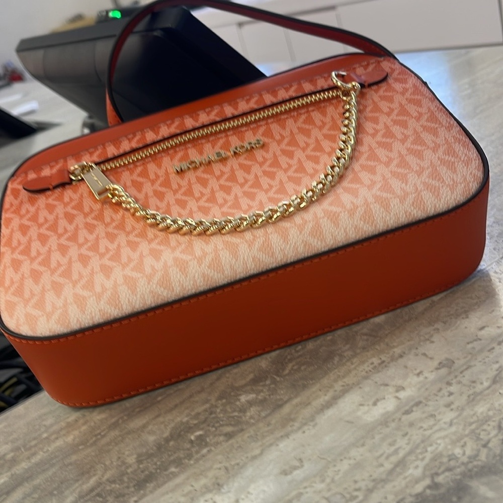 MICHAEL KORS Jet Set Large Ombré Signature Logo Crossbody EW ZP CHAIN XBDY Bag - Picture 5 of 16